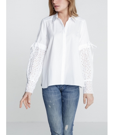 Chemise originale en popeline de coton et broderie anglaise