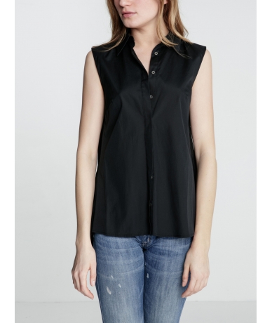 Chemise femme plissée dans le dos